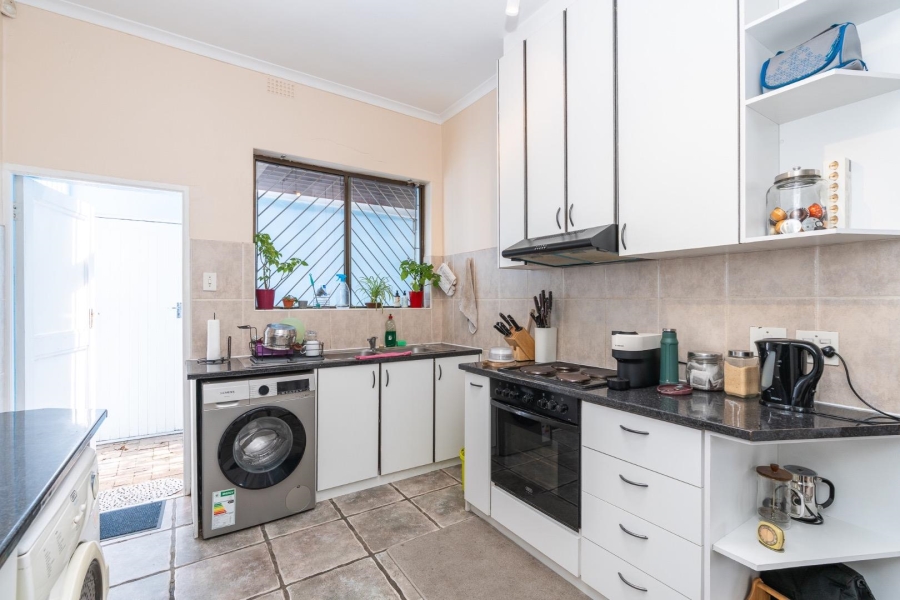 2 Bedroom Property for Sale in Woodstock Western Cape